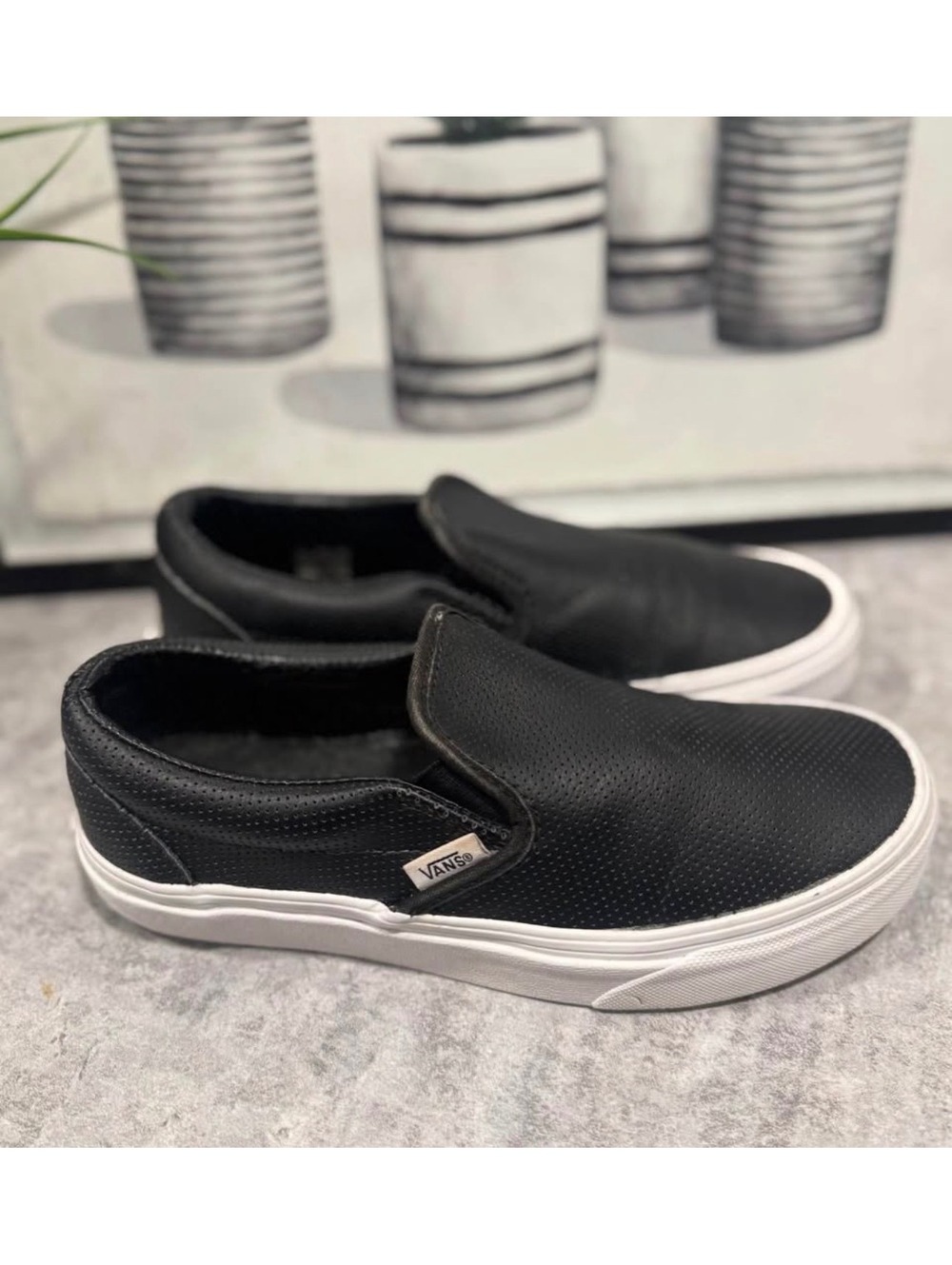 Vans Women's 8 Asher Perforated Leather Slip On Sneakers Black